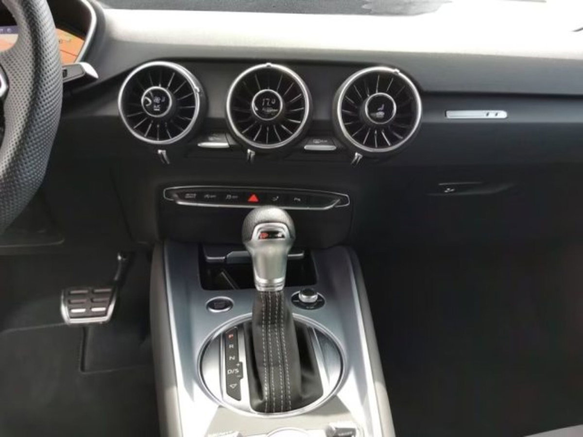 Audi TT Coupé 45 TFSI S tronic (7)