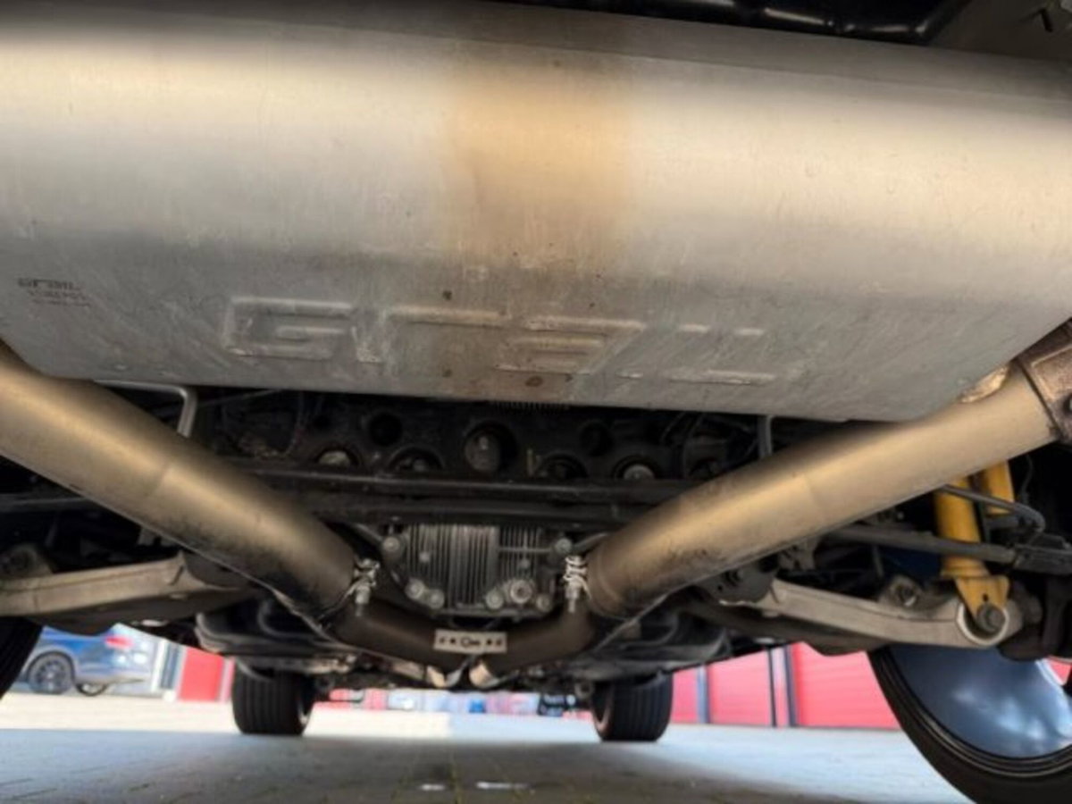Jeep Grand Cherokee 6.4 V8 HEMI SRT (12)