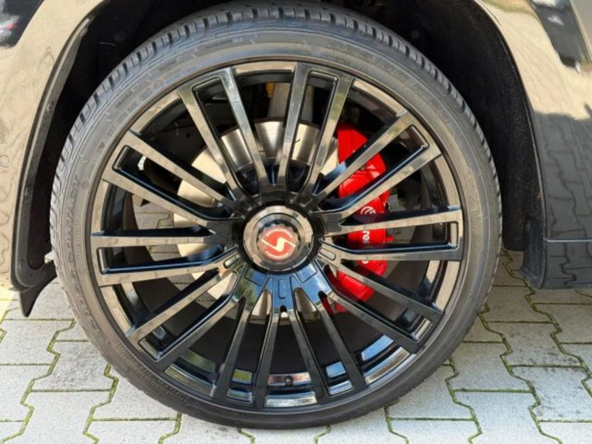 Jeep Grand Cherokee 6.4 V8 HEMI SRT (13)