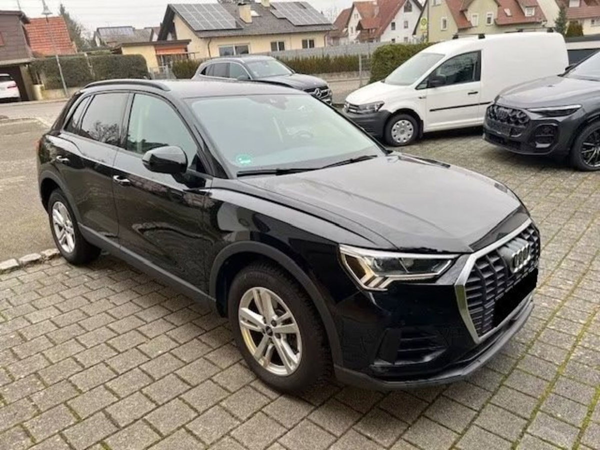 Audi Q3 35 TFSI S tronic Business (3)