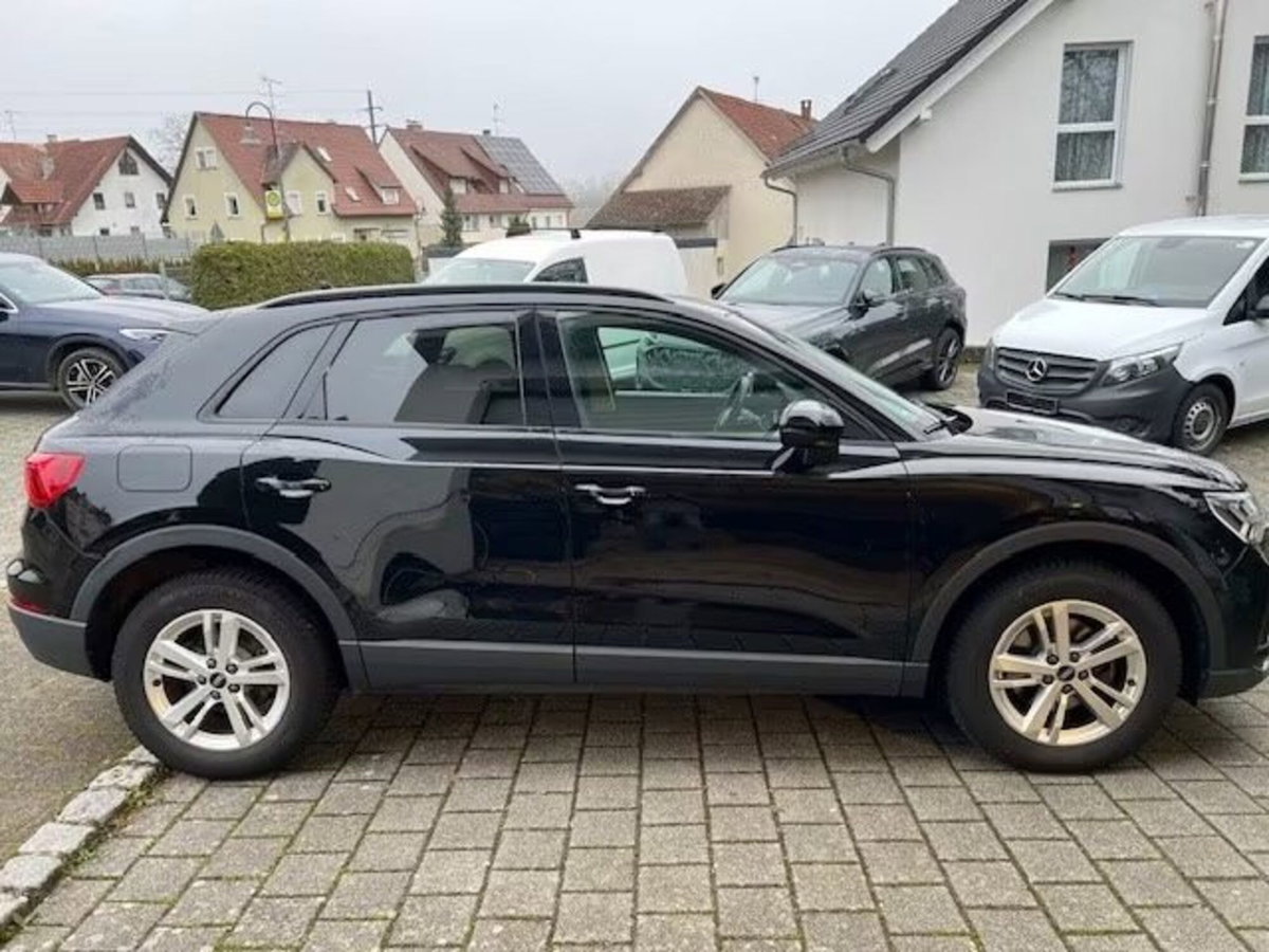 Audi Q3 35 TFSI S tronic Business (6)