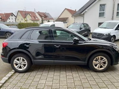 Audi Q3 35 TFSI S tronic Business (6)