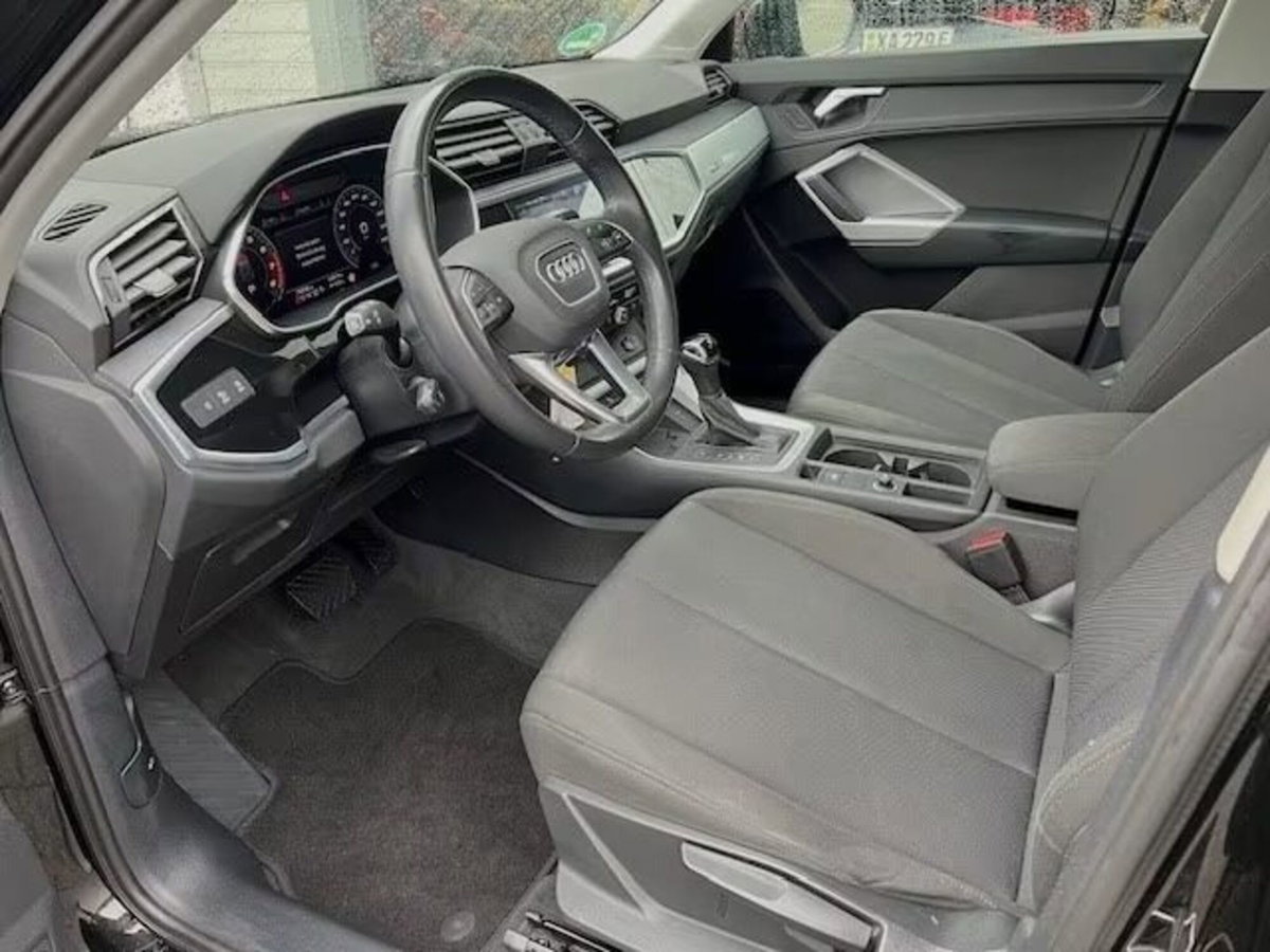 Audi Q3 35 TFSI S tronic Business (8)