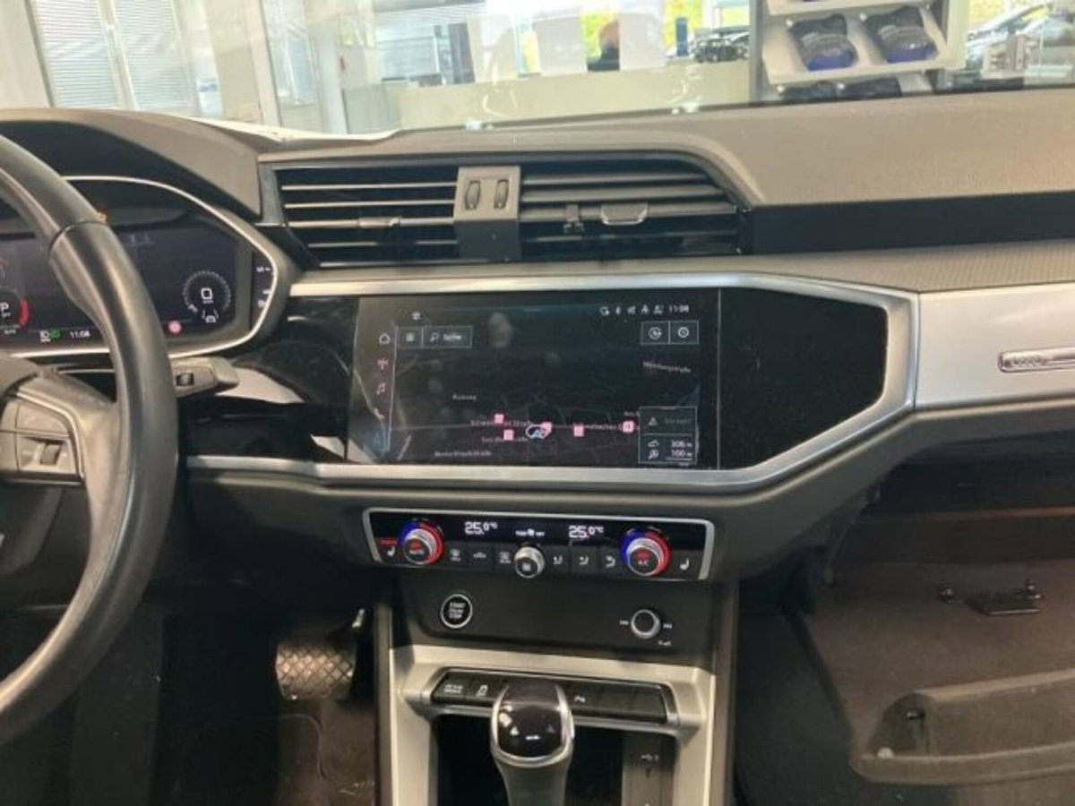 Audi Q3 Sportback 35 TDI quattro S tronic S line edition (6)