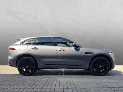 Jaguar F-Pace 2.0 250 CV AWD aut. R-Dynamic HSE (6)