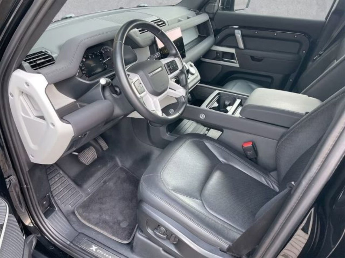 Land Rover Defender 110 3.0d i6 mhev X-Dynamic SE awd 200cv auto (10)