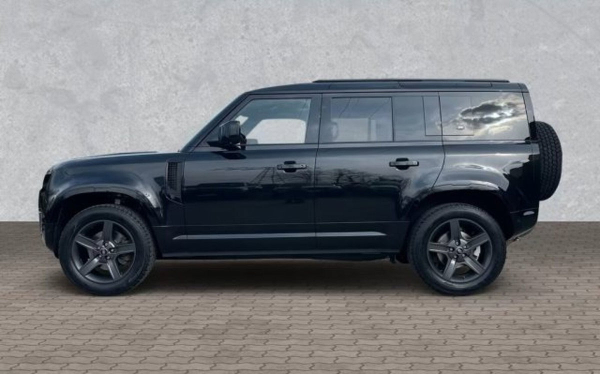 Land Rover Defender 110 3.0d i6 mhev X-Dynamic SE awd 200cv auto (8)