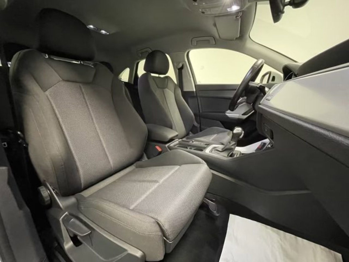 Audi Q3 Sportback 40 TDI S tronic quattro edition (19)