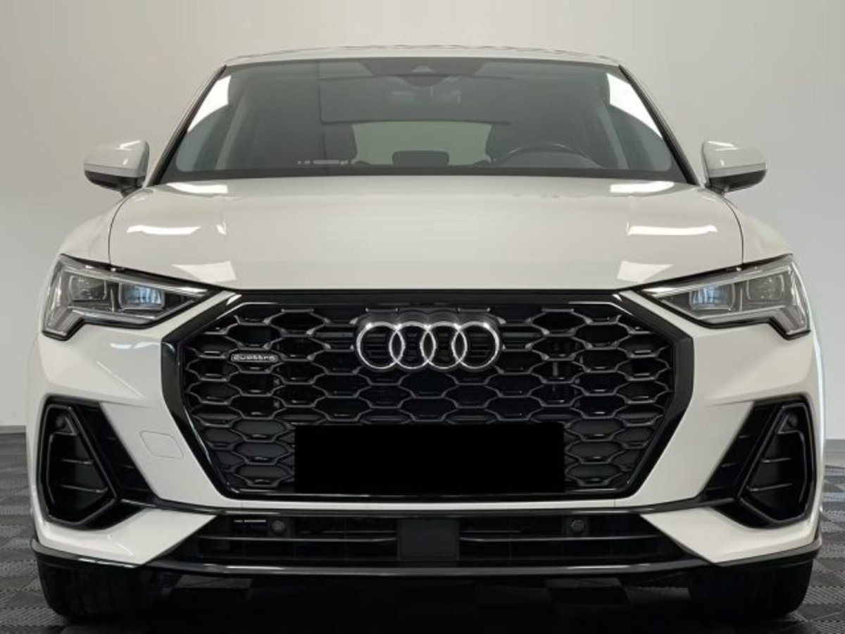 Audi Q3 Sportback 40 TDI S tronic quattro edition (2)