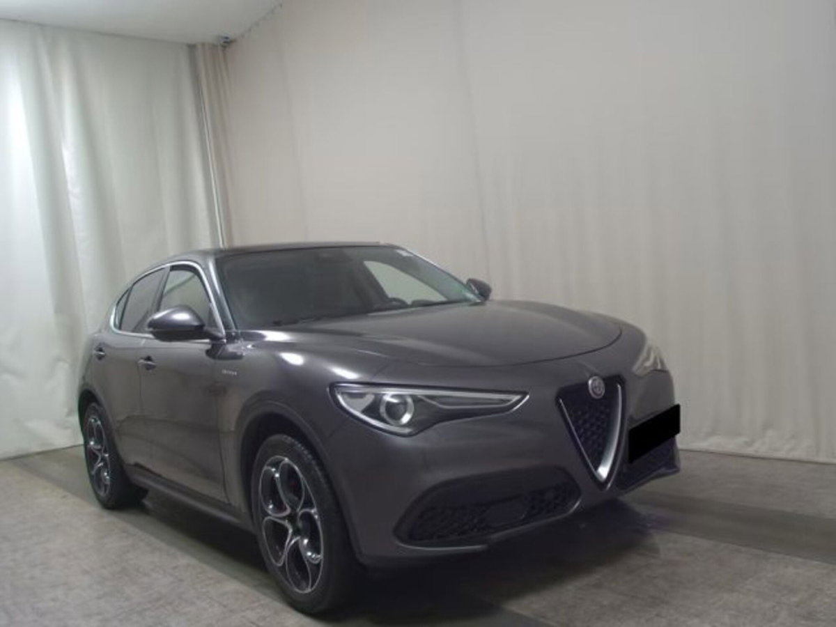 Alfa Romeo Stelvio Stelvio 2.0 Turbo 200 CV AT8 Q4 Super Business (3)