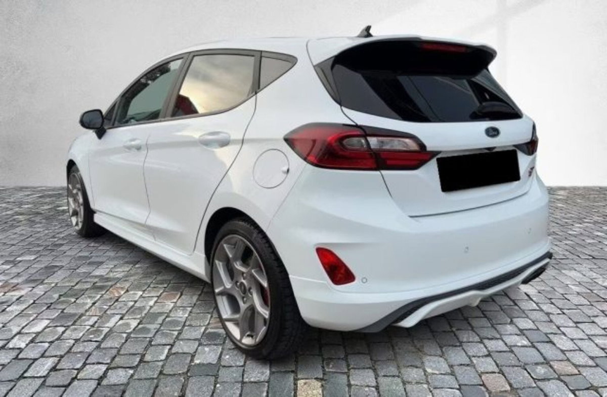 Ford Fiesta 1.5 Ecoboost 200 CV 5 porte ST (3)