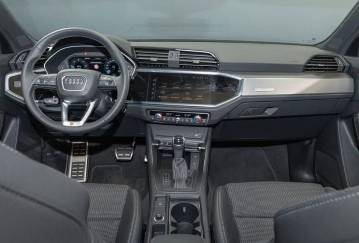 Audi Q3 Sportback 35 TDI quattro S tronic S line edition (12)