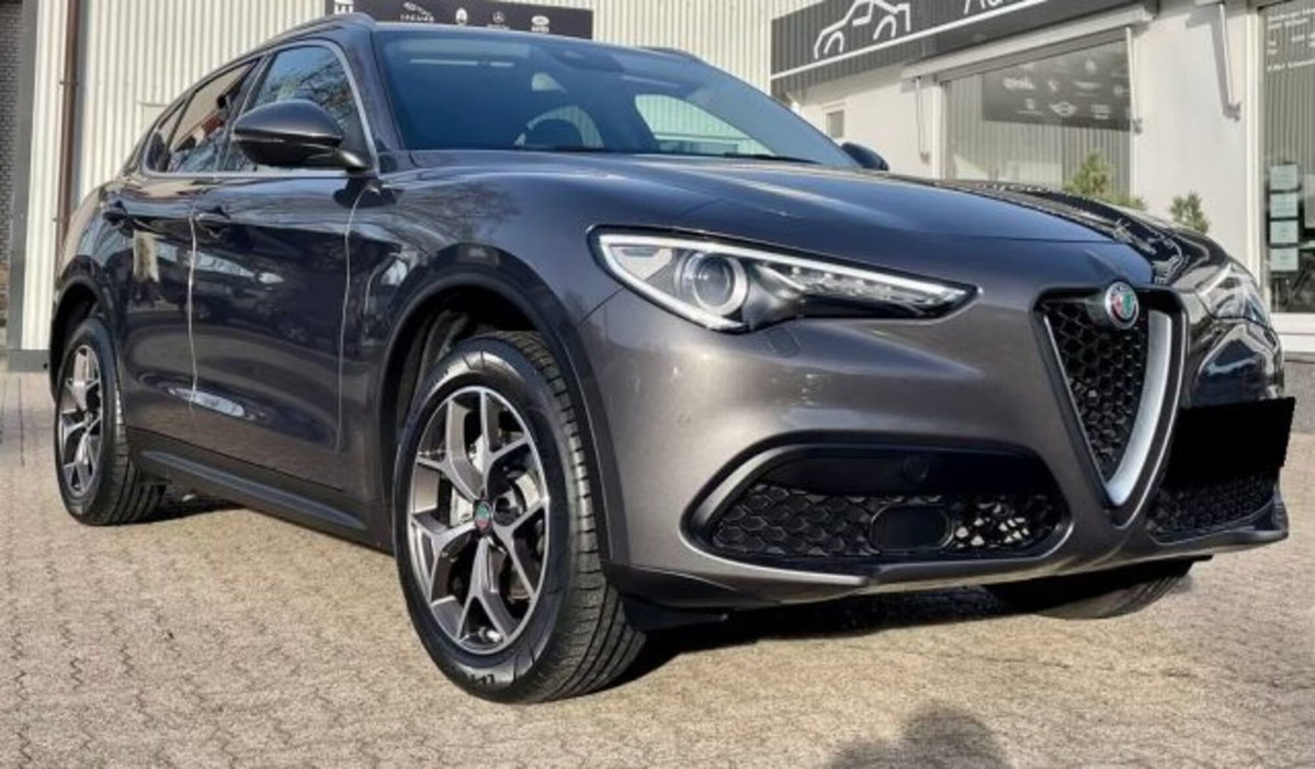 Alfa Romeo Stelvio Stelvio 2.0 Turbo 200 CV AT8 Q4 Super Business (10)