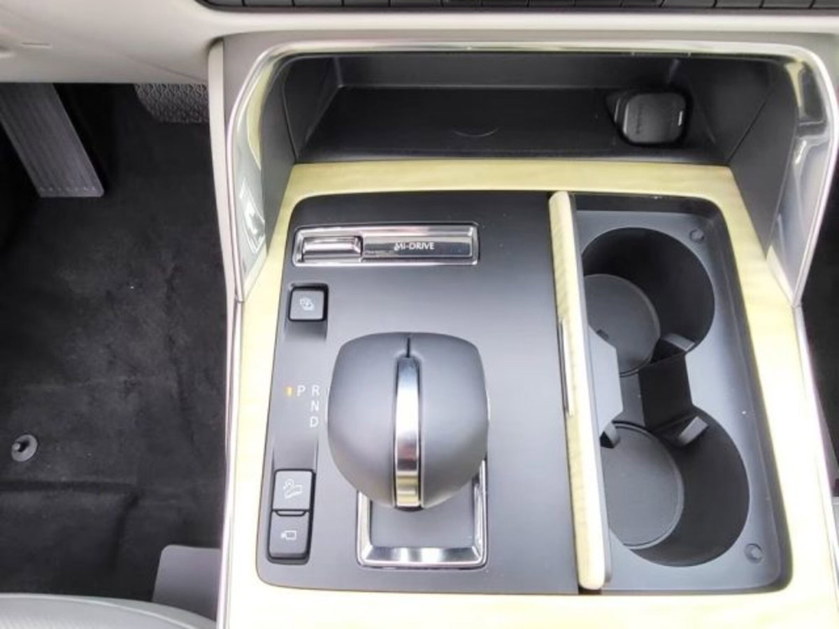 Mazda CX-60 2.5L e-Skyactiv G PHEV AWD Takumi (15)