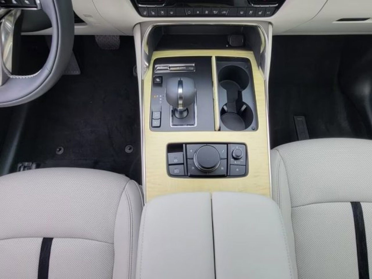 Mazda CX-60 2.5L e-Skyactiv G PHEV AWD Takumi (16)