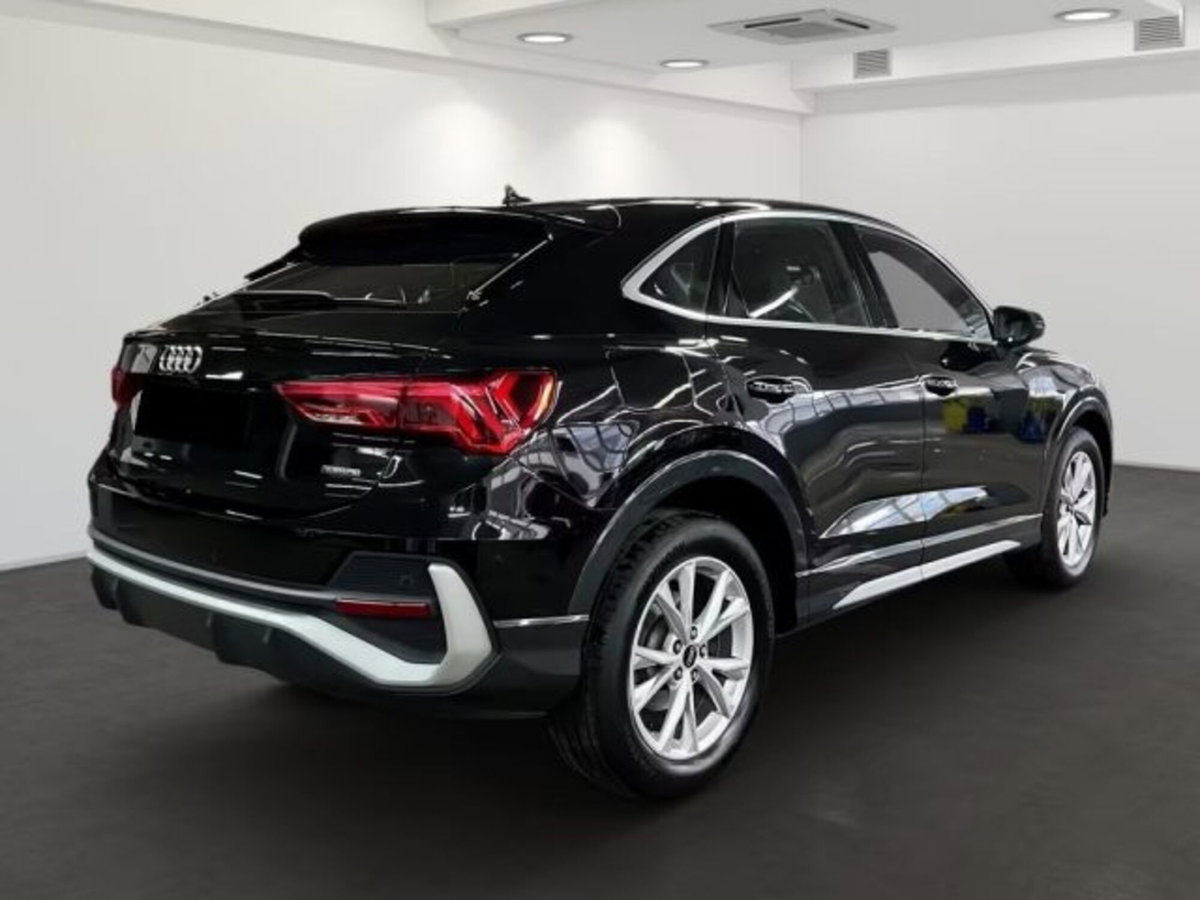 Audi Q3 Sportback 35 TDI quattro (2)