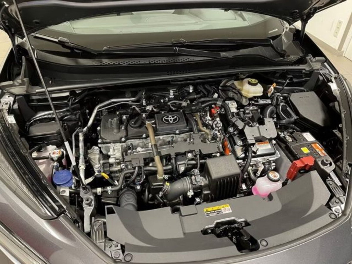 Toyota Toyota C-HR 1.8 Hybrid E-CVT Toyota Team (14)