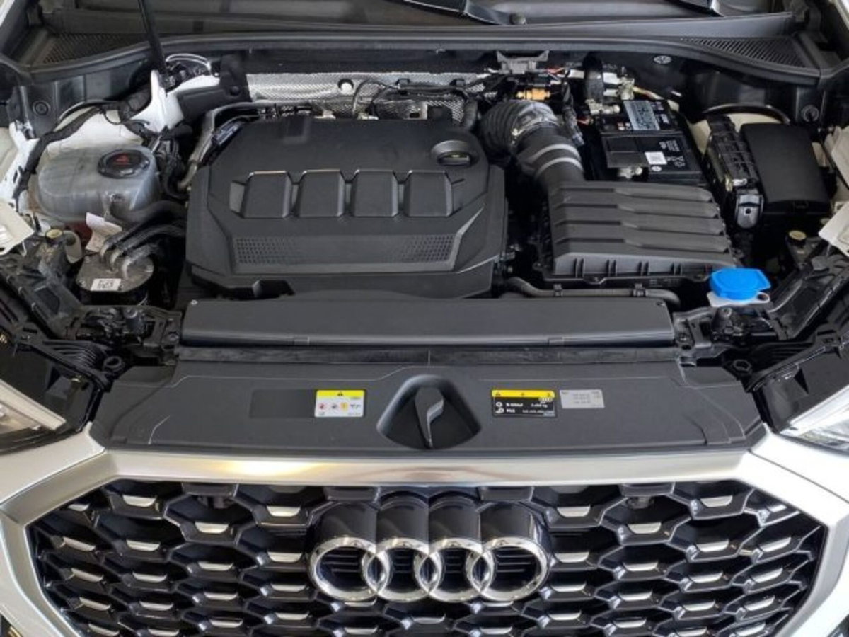 Audi Q3 Sportback 35 TDI quattro S tronic S line edition (13)