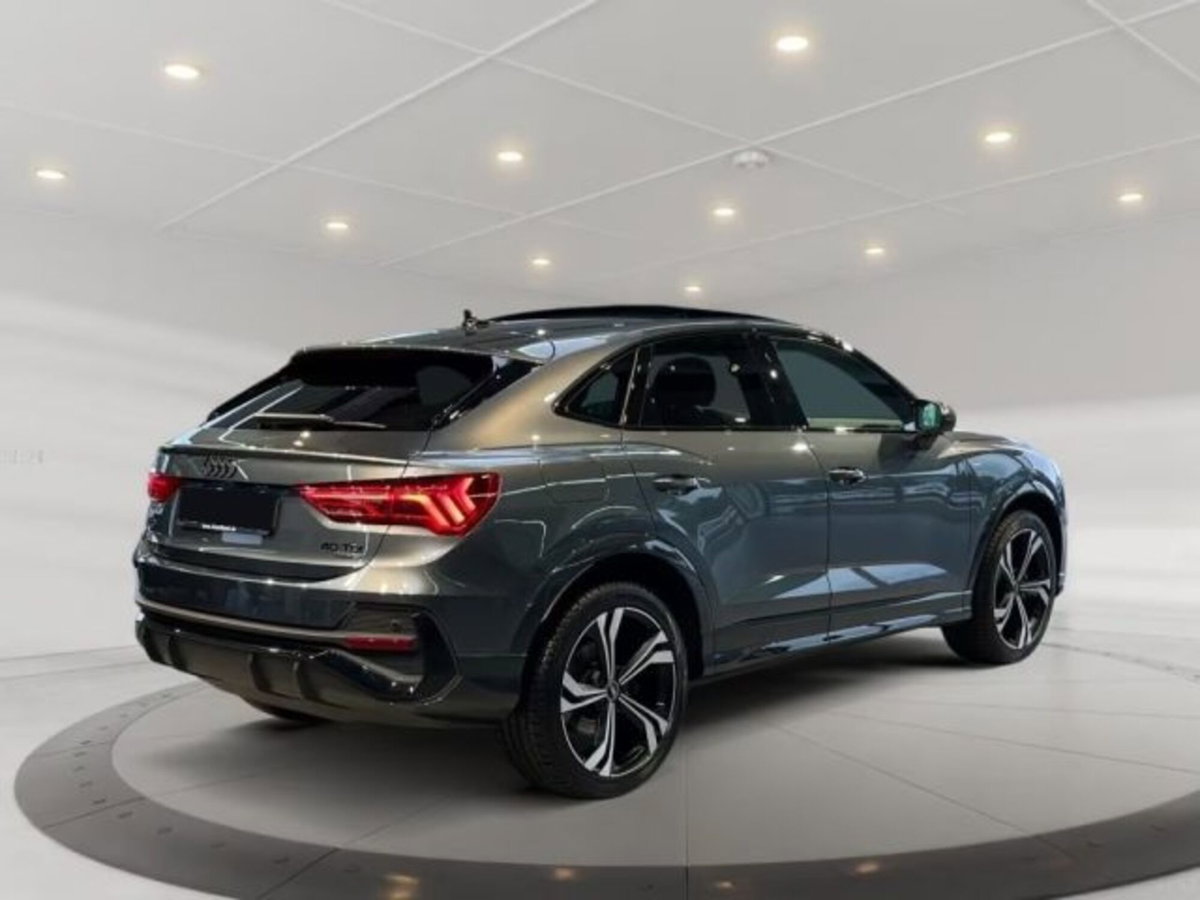 Audi Q3 Sportback 40 TDI quattro S tronic S line edition (2)