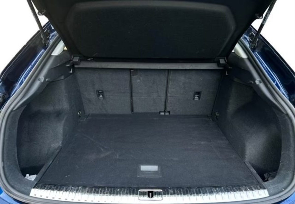 Audi Q3 Sportback 35 TDI quattro S tronic S line edition (15)