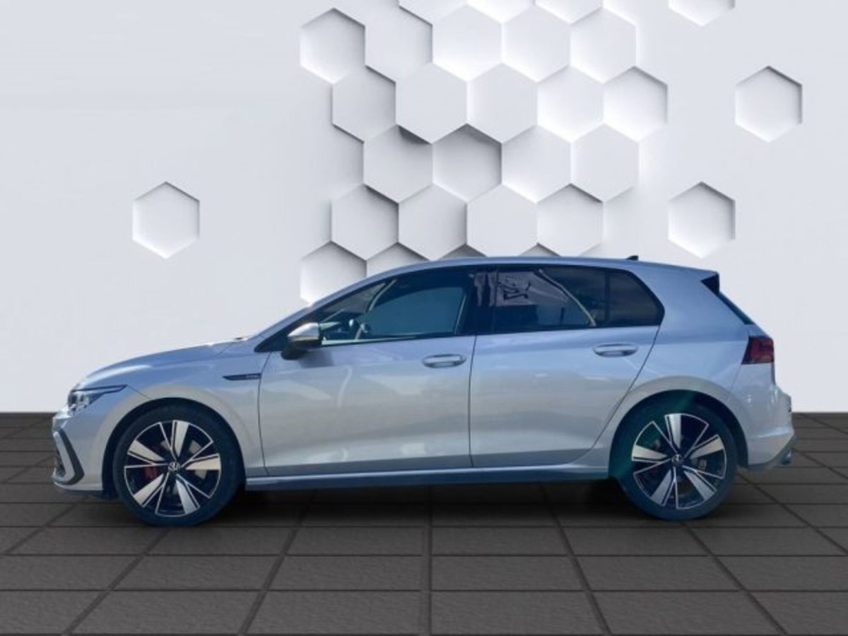 Volkswagen Golf 2.0 TDI GTD DSG (2)