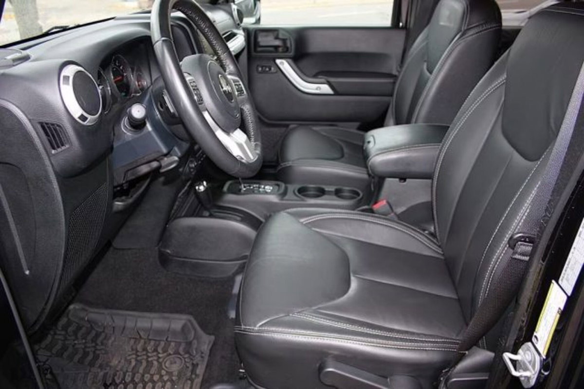 Jeep Wrangler Unlimited 3.6 V6 Rubicon Auto (10)