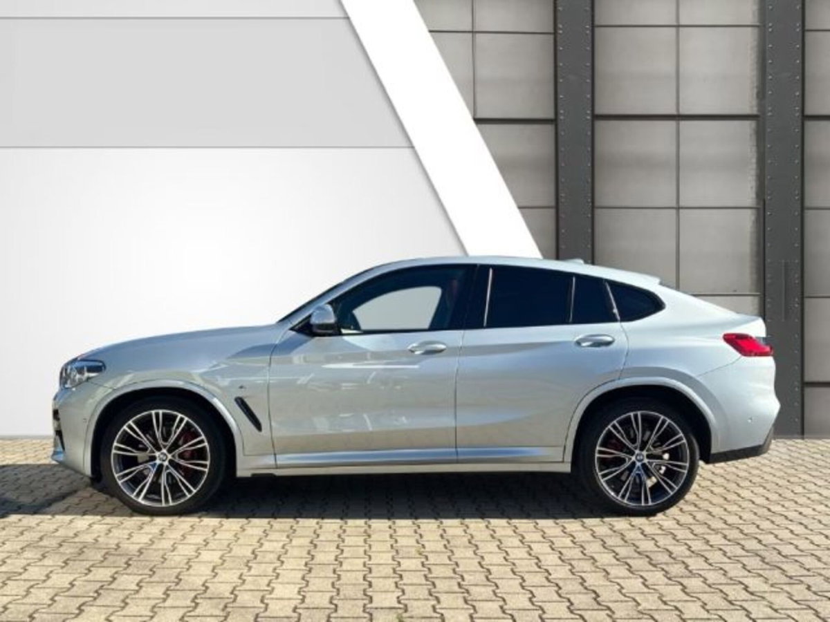 BMW X4 xDrive20i Msport (2)