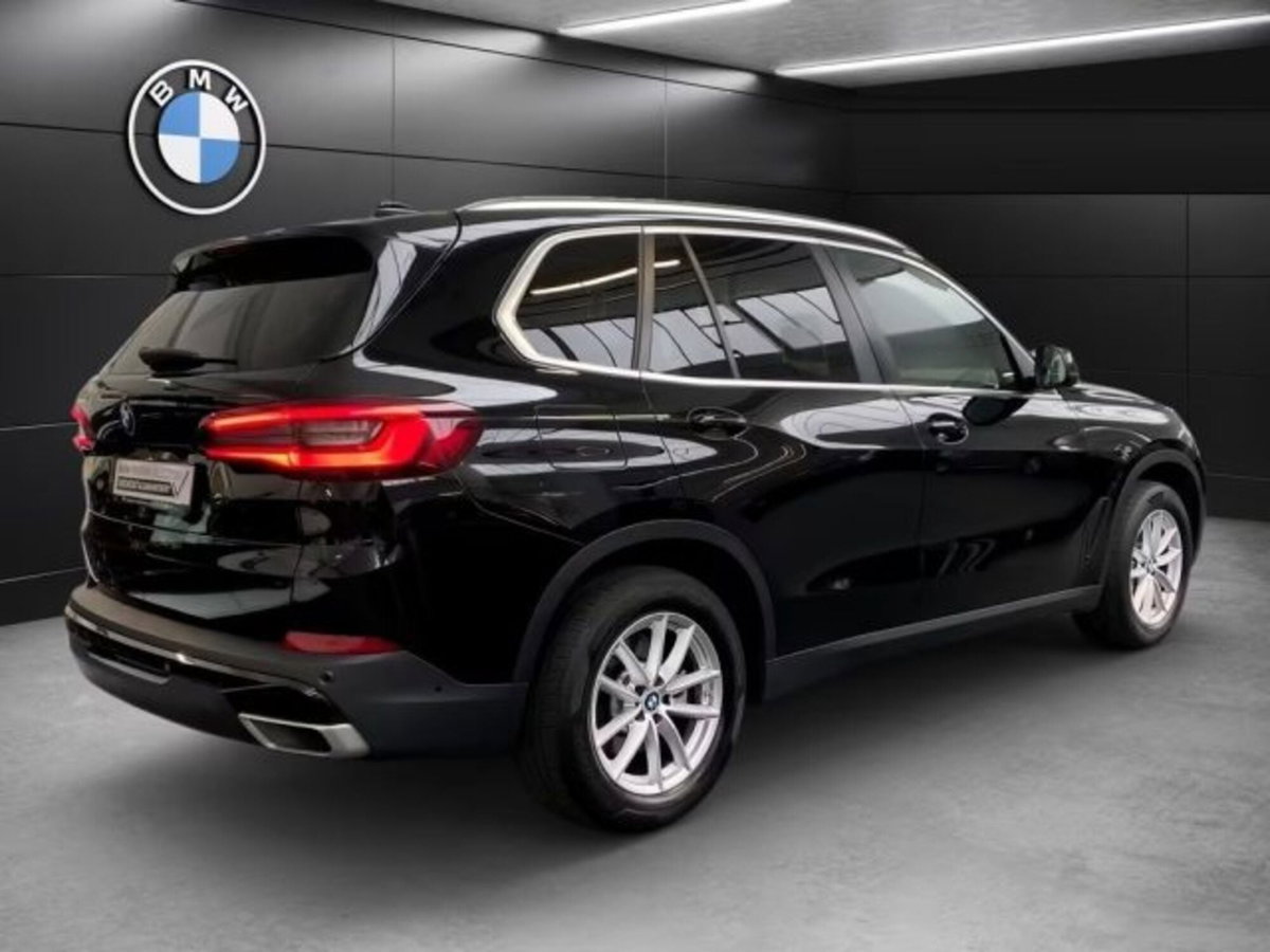 BMW X5 xDrive25d (2)