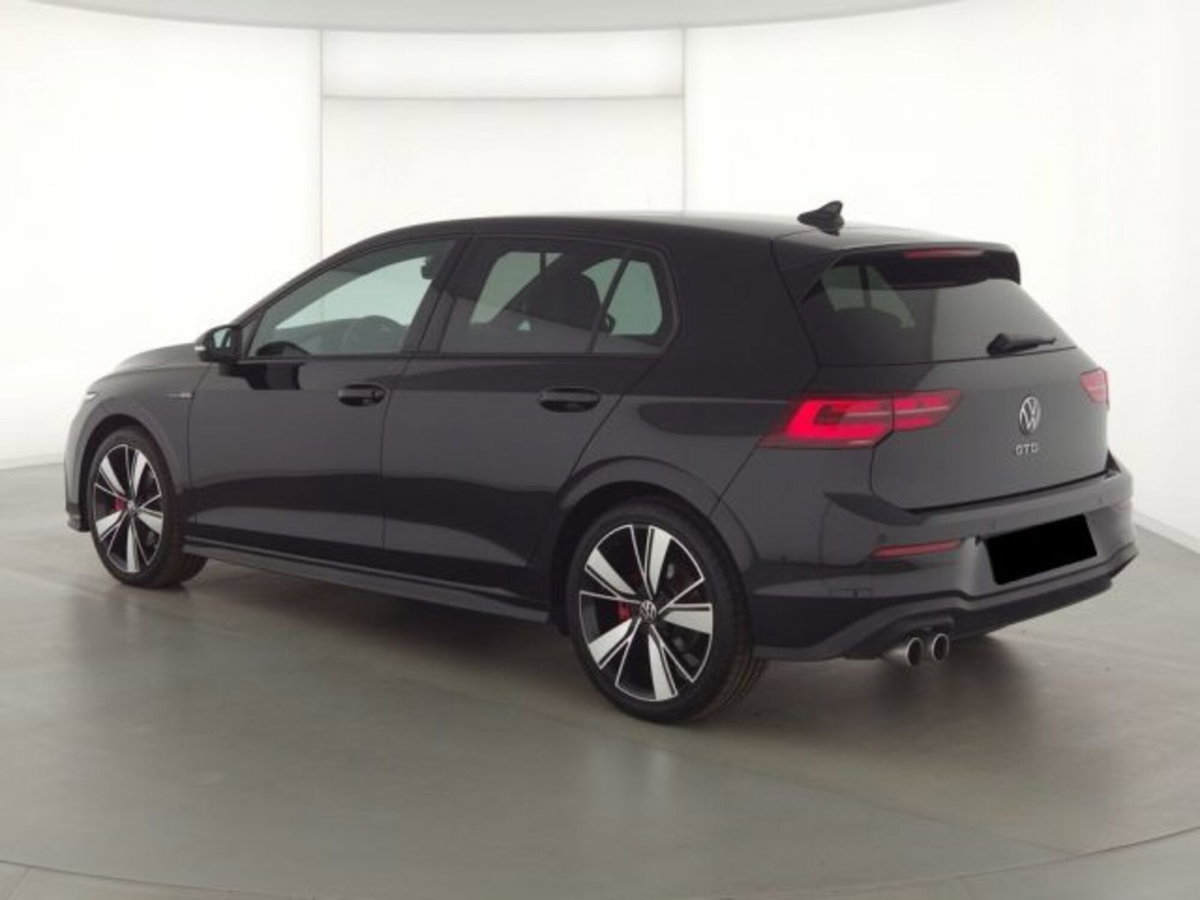 Volkswagen Golf 2.0 TDI GTD DSG (7)