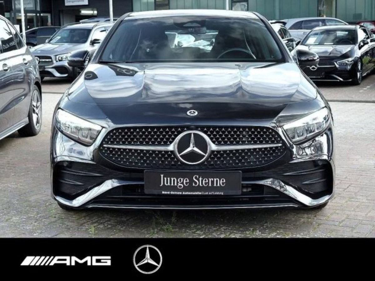 Mercedes-Benz Classe A Sedan 180 d AMG Line Premium Plus auto (2)