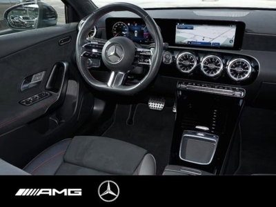 Mercedes-Benz Classe A Sedan 180 d AMG Line Premium Plus auto (8)