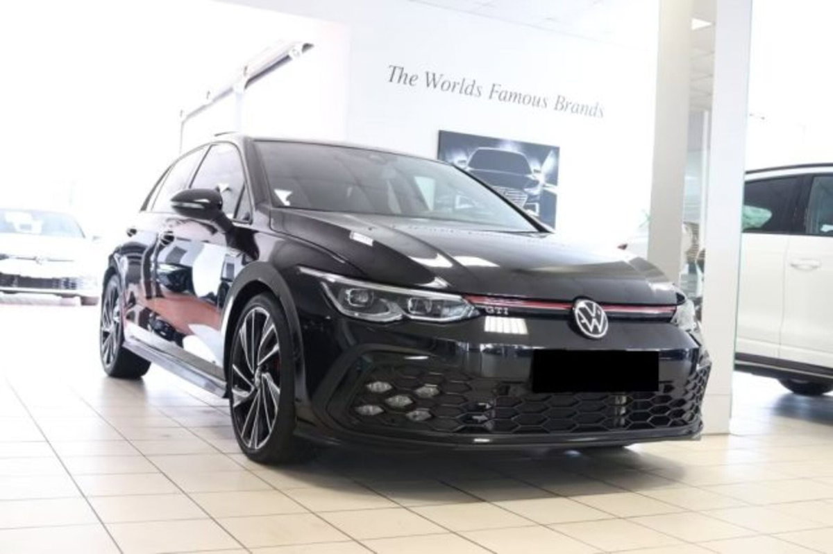 Volkswagen Golf 2.0 tsi GTI MT Ultimate 245cv (3)