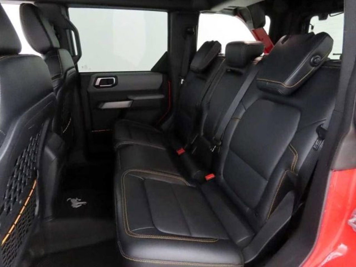 Ford Bronco 2.7 ecoboost V6 Badlands 4x4 335cv auto (12)
