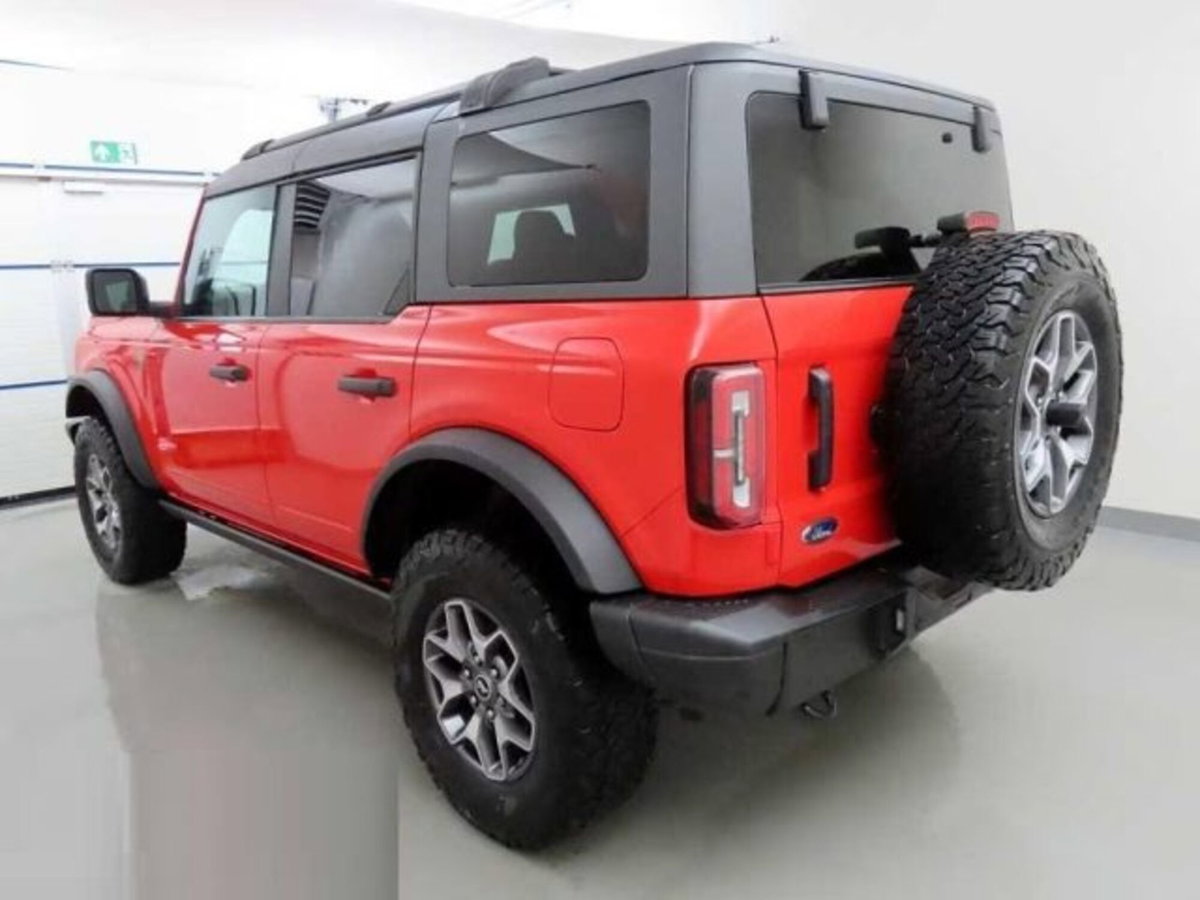 Ford Bronco 2.7 ecoboost V6 Badlands 4x4 335cv auto (2)