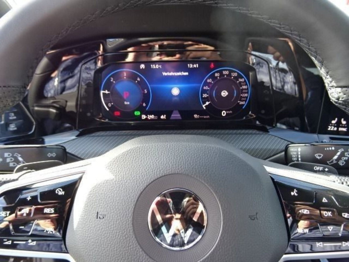 Volkswagen Golf 2.0 TDI 150 CV DSG SCR R-Line (11)