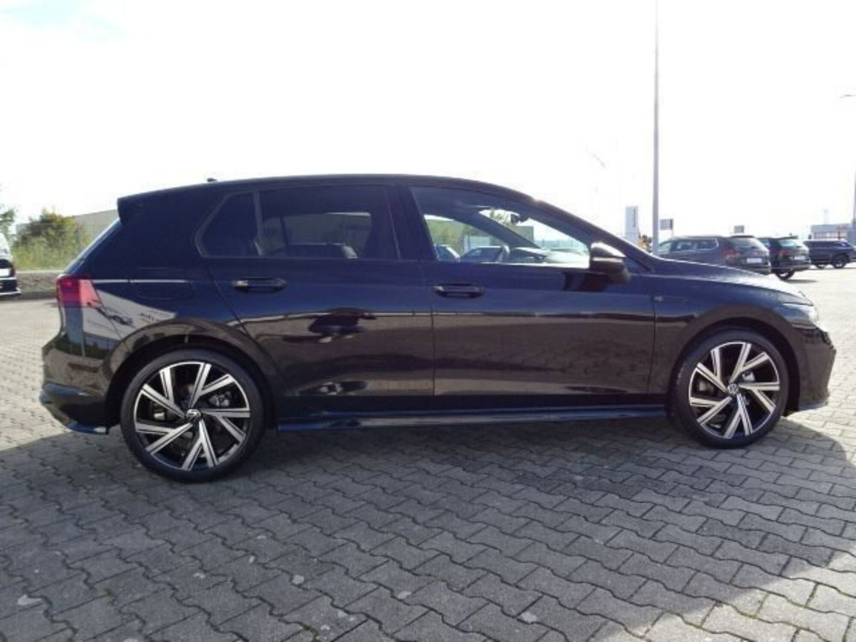 Volkswagen Golf 2.0 TDI 150 CV DSG SCR R-Line (3)