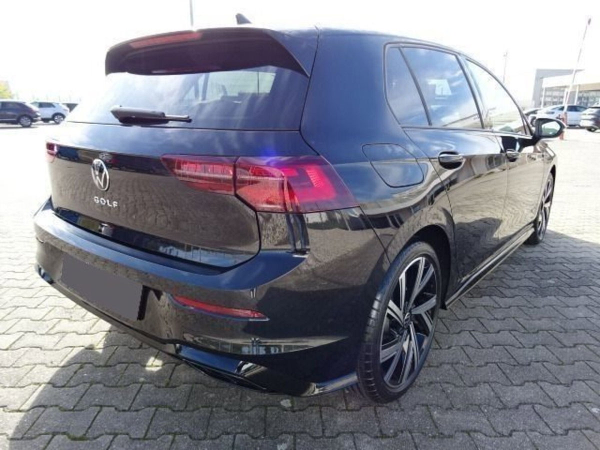 Volkswagen Golf 2.0 TDI 150 CV DSG SCR R-Line (4)