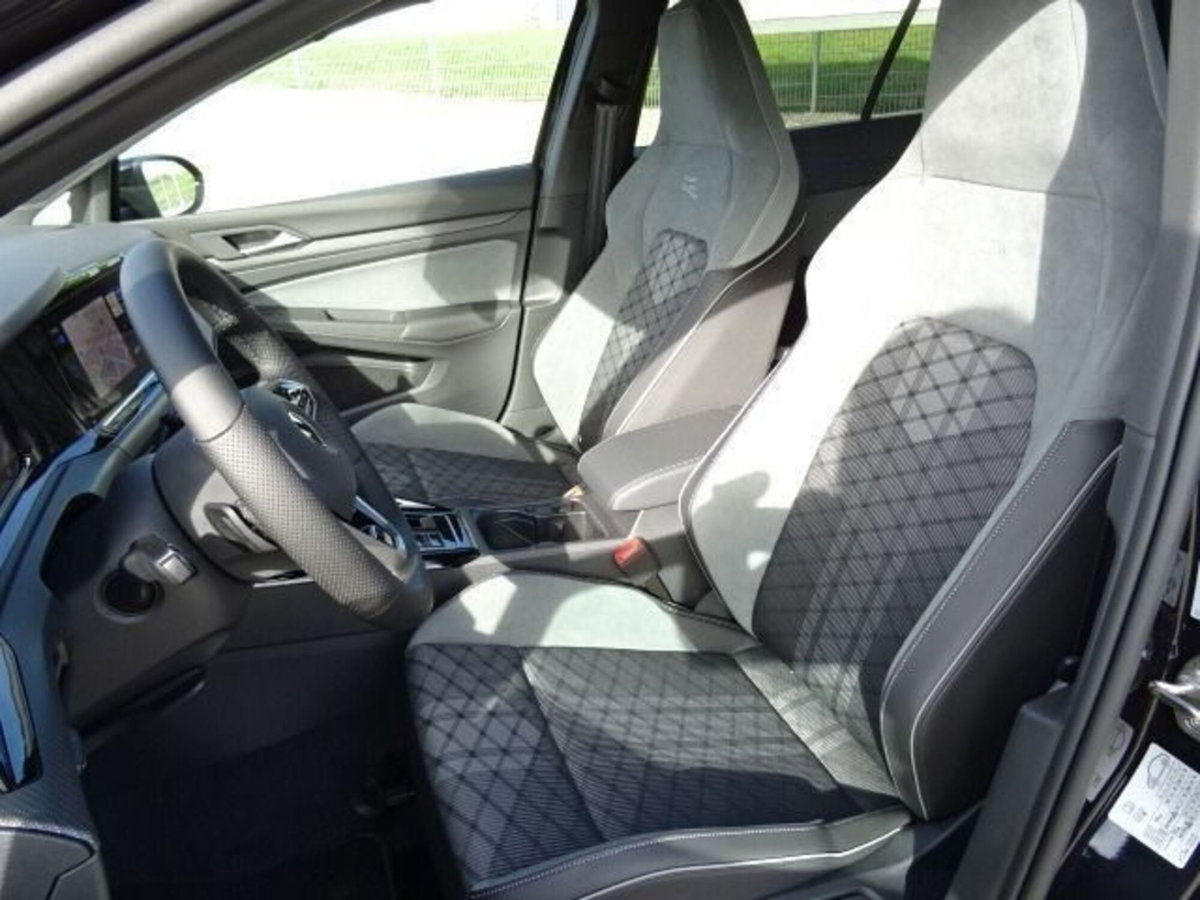Volkswagen Golf 2.0 TDI 150 CV DSG SCR R-Line (6)