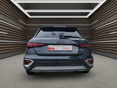 Audi A3 Sedan 35 TFSI S tronic Business (4)