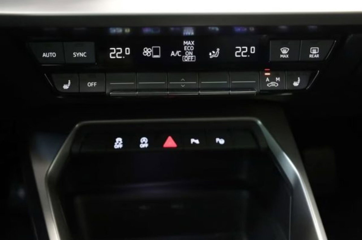 Audi A3 Sportback 35 TDI S tronic S line edition (13)