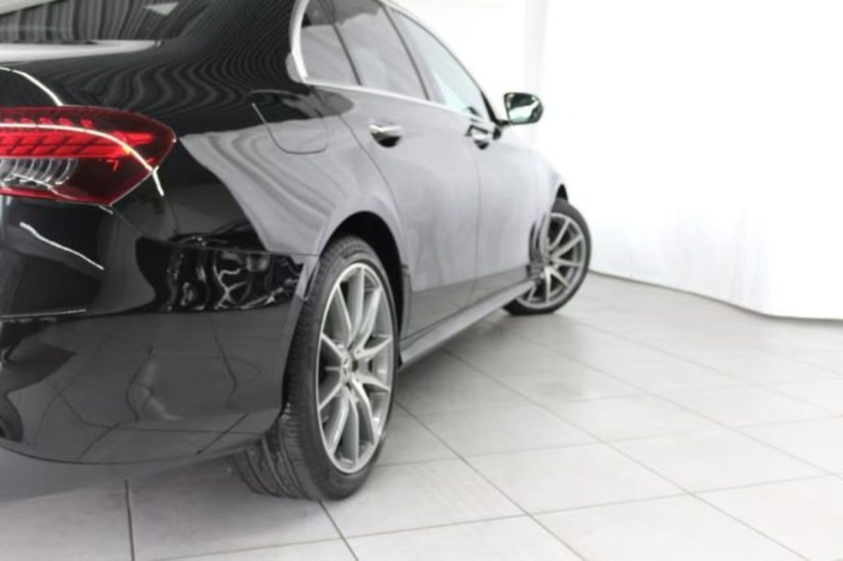 Mercedes-Benz Classe E 220 d Auto AMG Line (7)