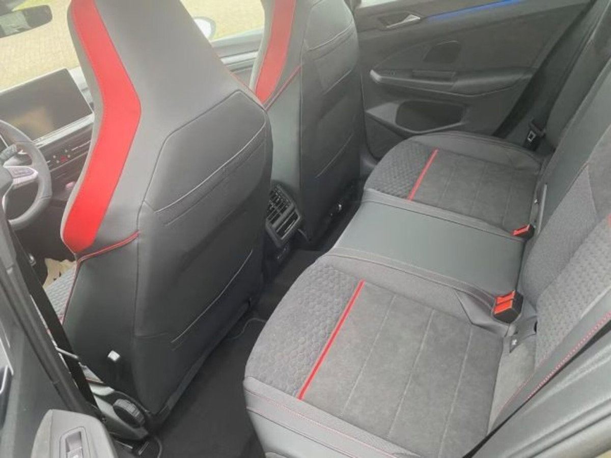 Volkswagen Golf GTI Clubsport 2.0 TSI DSG 5p. BlueMotion Technology (3)
