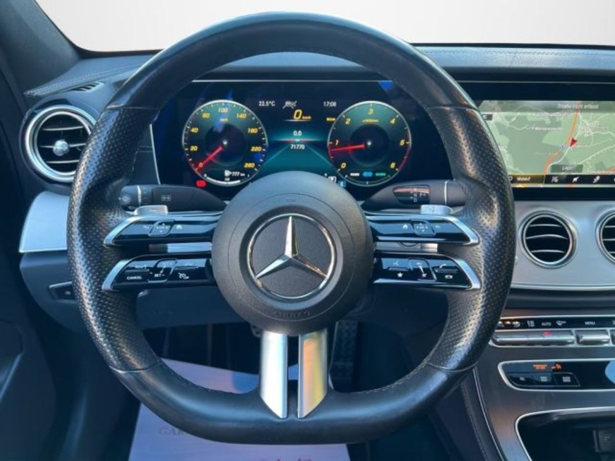 Mercedes-Benz Classe E 220 d Auto AMG Line (14)