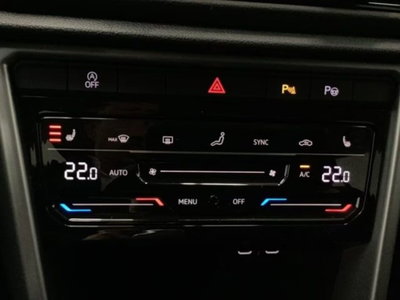 Volkswagen T-Roc 1.0 tsi Life 115cv (13)
