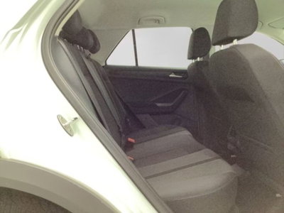 Volkswagen T-Roc 1.0 tsi Life 115cv (15)