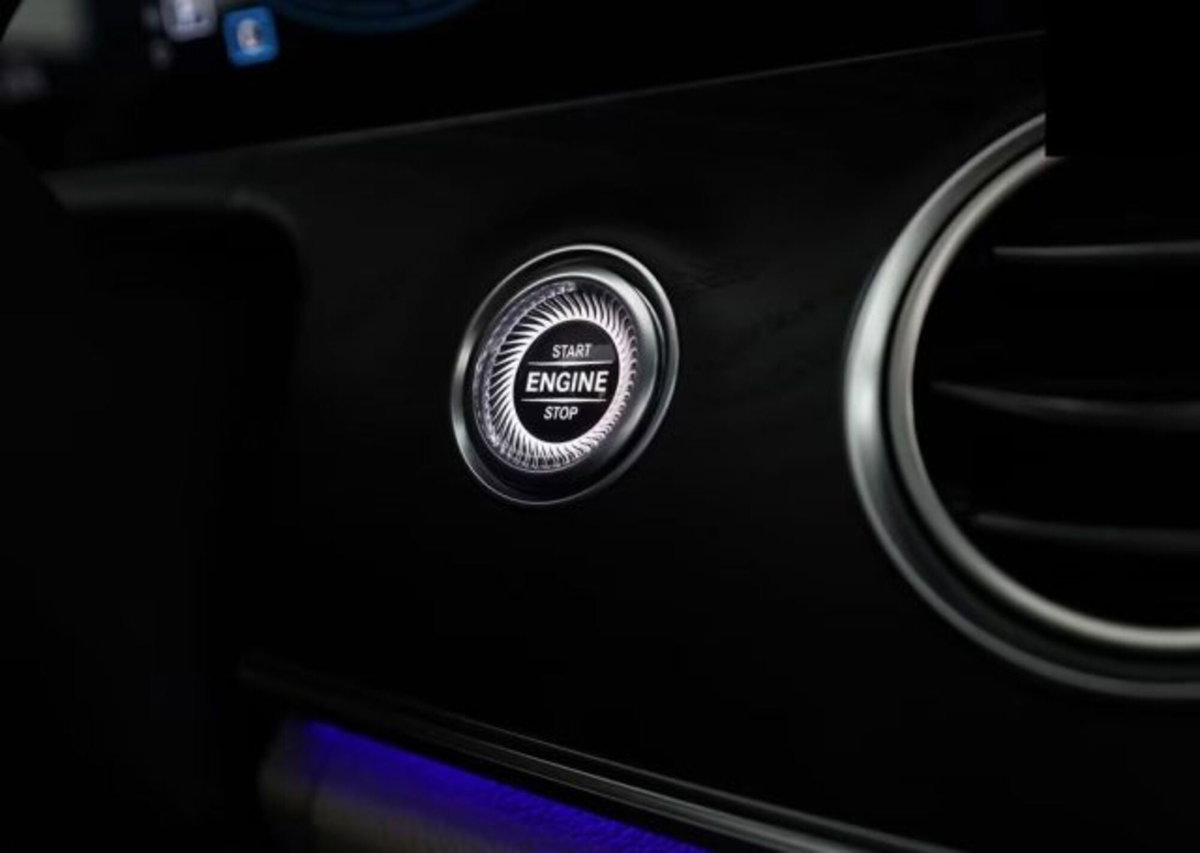 Mercedes-Benz Classe E 220 d Auto AMG Line (16)