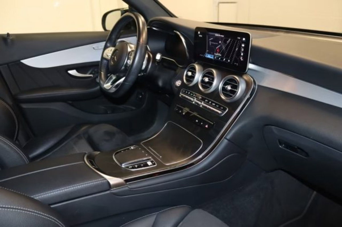 Mercedes-Benz GLC Coupé 300 de 4Matic EQ-Power Coupé Premium Plus (10)