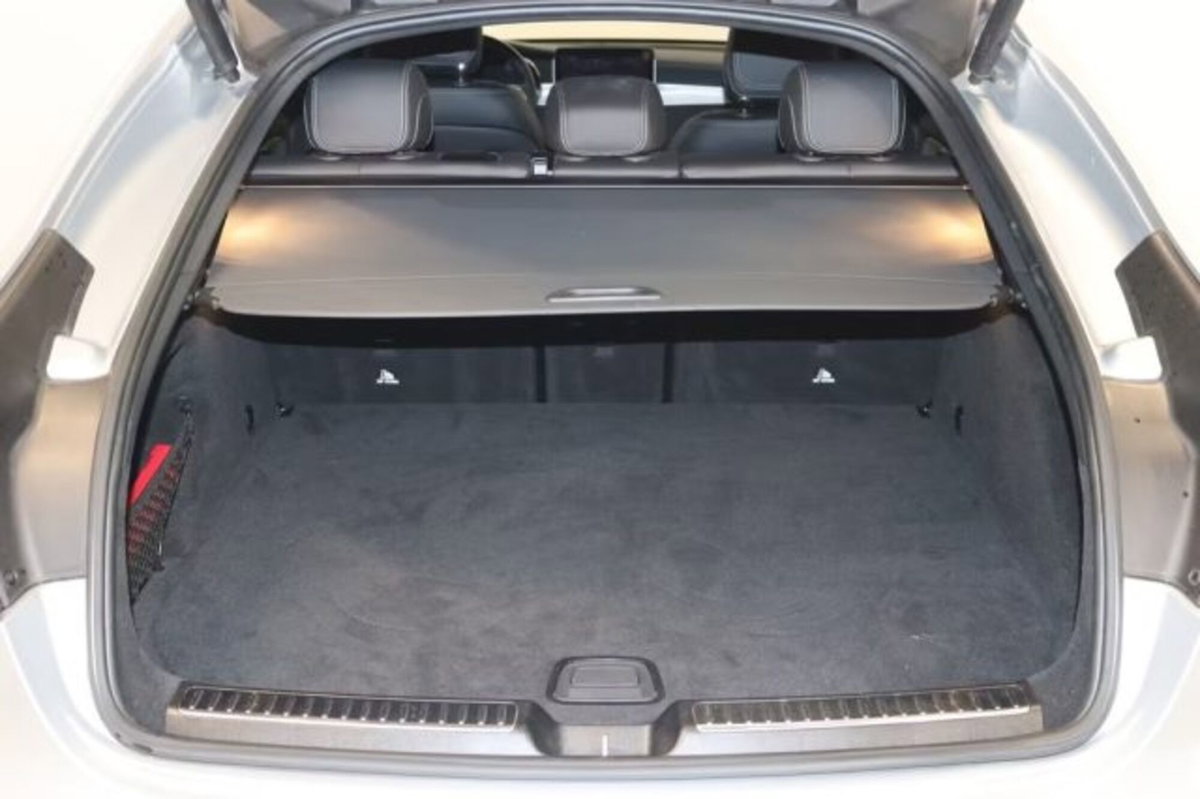 Mercedes-Benz GLC Coupé 300 de 4Matic EQ-Power Coupé Premium Plus (19)