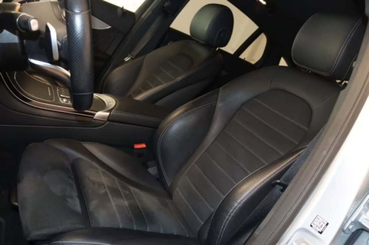 Mercedes-Benz GLC Coupé 300 de 4Matic EQ-Power Coupé Premium Plus (7)