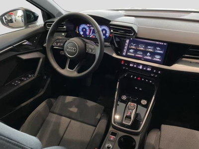 Audi A3 Sedan 35 TFSI S tronic Business (5)